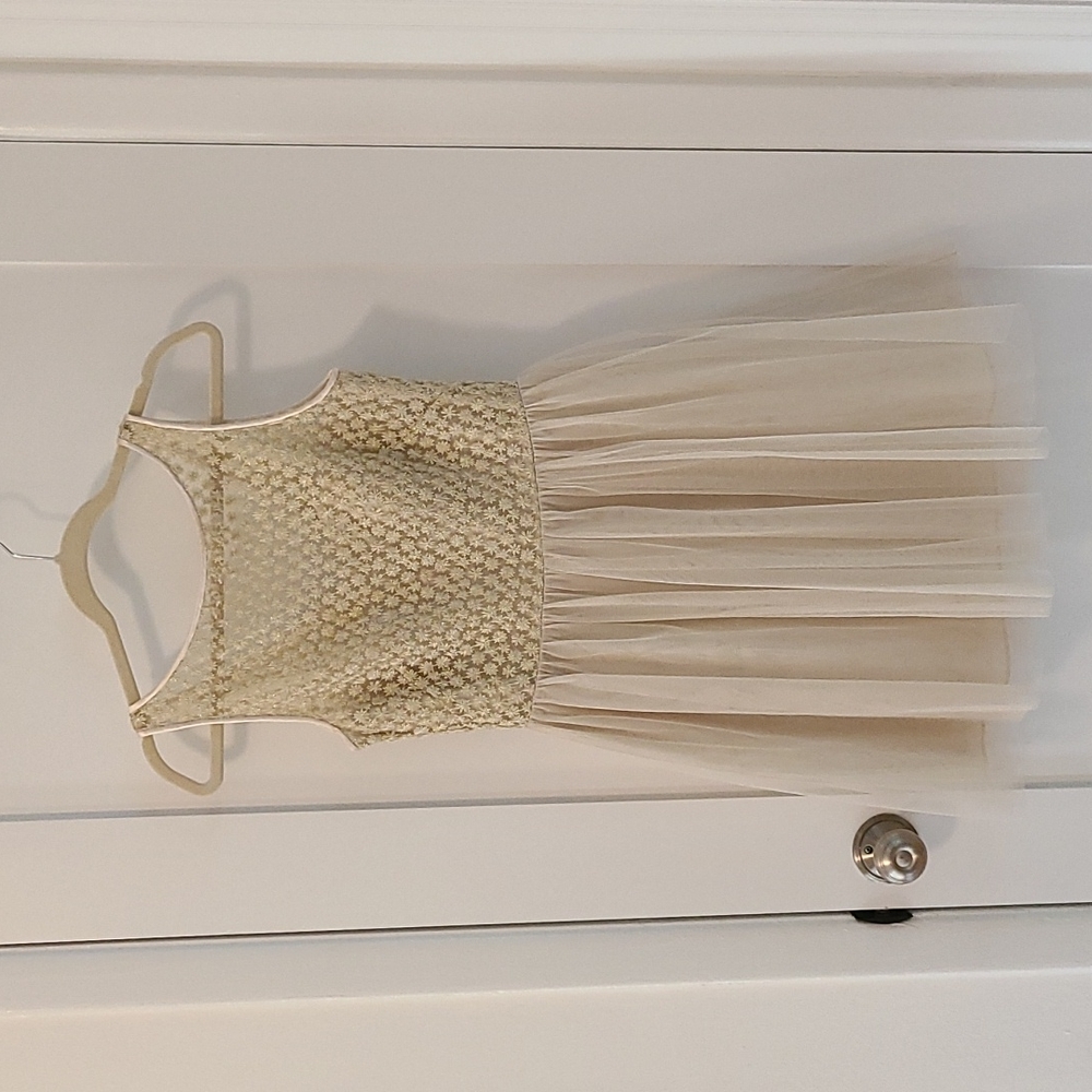 AQUA Gold Tulle Dress Size 4